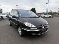 Peugeot 807 2.0 HDI136 FAP PREMIUM PACK - <small></small> 11.490 € <small>TTC</small> - #17