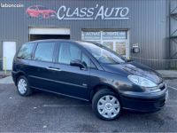 Peugeot 807 NAVTEQ 2.0 HDI 120 cv BVM-6 7 Places TBE - <small></small> 5.990 € <small>TTC</small> - #1