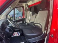 Peugeot Boxer 2.0 HDI 163 Plateau + élévateur couchette - <small></small> 17.900 € <small>TTC</small> - #11