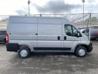 Peugeot Boxer 24 084HT II (2) TOLE 3.5 T L2H2 BLUEHDI 140 S&S BVM6 GPS / CAMERA TVA RECUPERABLE - <small></small> 28.900 € <small></small> - #3