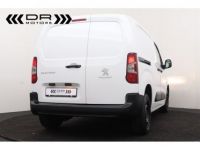 Peugeot Partner 1.5HDI - AIRCO -PDC ACHTERAAN CRUISE CONTROL - <small></small> 17.995 € <small>TTC</small> - #2