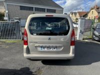 Peugeot Partner 1.6 HDi - 90 Tepee Loisirs + clim - <small></small> 9.490 € <small>TTC</small> - #4