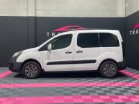 Peugeot Partner Tepee 1.2 ESSENCES /Euro 6b/Faible km - <small></small> 9.990 € <small>TTC</small> - #2