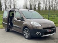 Peugeot Partner TEPEE 1.6 HDI 75 - 03/2015 - 1ere MAIN - PHASE II - <small></small> 7.990 € <small>TTC</small> - #2