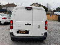 Peugeot Partner VU FOURGON 1.6 BLUEHDI 100CH - <small></small> 11.990 € <small>TTC</small> - #4