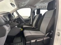 Peugeot Traveller EXPERT KOMBI L2 1.5 HDI 120CV BVM6 8 SIEGES E6DT / 23325 € HT/ À PARTIR DE 366,75 € * - <small></small> 27.990 € <small>TTC</small> - #13