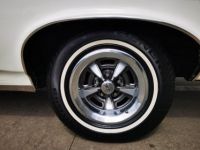 Pontiac LeMans cabriolet  v8 - boite manuelle ( 4 + R ) - <small></small> 33.000 € <small>TTC</small> - #35
