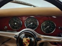 Porsche 356 C - <small></small> 110.000 € <small>TTC</small> - #29