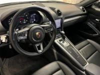 Porsche 718 Cayman 300ch PDK - 49000km - Echappement sport - Jantes 20 - Full black - <small></small> 58.990 € <small>TTC</small> - #11