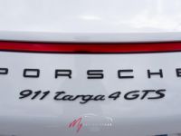 Porsche 911 911 Targa 4 GTS Type 991.2 – 3.0L – 450ch – PDK – Pack Sport Chrono – Pack GTS – Roues Arrières Directrices - Echappement Sport– PDLS+ - Bose – Cuir é - <small></small> 142.991 € <small>TTC</small> - #43
