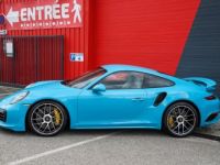 Porsche 911 991 Phase 2 Turbo S 3.8 580 Bleu Miami + Bicolor Craie/Graphite | 20kE doptions | 991.2 - <small></small> 159.980 € <small>TTC</small> - #4