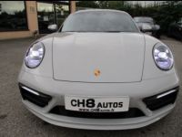 Porsche 911 992 Carrera 4s 450ch Coupé craie Bose toit pano sièges 18 positions pack sport chrono Echappement sport 155900€ - <small></small> 155.900 € <small>TTC</small> - #3