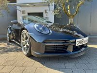 Porsche 911 992 TURBO S 650CH CABRIOLET NOIR 1ERE MAIN FREINS CERAMIQUE AUDIO BOSE SIEGES 18 POSITIONS 258900 € - <small></small> 258.900 € <small>TTC</small> - #23