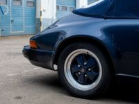 Porsche 911 Carrera 3.2 Cabrio | Prussian Blue - <small></small> 64.000 € <small>TTC</small> - #3