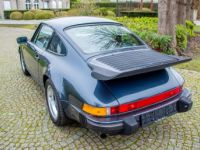 Porsche 911 Carrera 3.2 Coupé Jubileum 25th Anniversary Edition G50 - SPECIAL EDITION - BELG - OLDTIMER - LEDER - AIRCO - SPOILER  - <small></small> 86.999 € <small>TTC</small> - #43