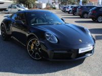 Porsche 911 TYPE 992 TURBO S BVA SEQ 8 650CV PACK SPORT/FULL OPTIONS 3PT 02/2022 2IEM MAIN VÉHICULE ÉTAT N - <small></small> 295.000 € <small>TTC</small> - #60