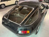 Porsche 928 4.5 L Manueel - <small></small> 19.750 € <small>TTC</small> - #21