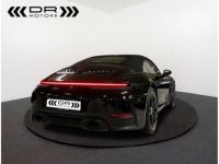 Porsche 992 FACELIFT CARRERA CABRIOLET - SPORTUITLAAT SPORT CHRONO BOSE - <small></small> 164.995 € <small>TTC</small> - #4