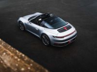 Porsche 992 Targa 4S BOSE Dolomite Silver 21 18-Way - <small></small> 147.900 € <small>TTC</small> - #29