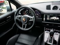 Porsche Cayenne (3) V6 3.0 E Hybrid - 1ère Main France - 895 €/mois - Révisé 08/2023 - Toit Pano, Roues AR Directrices, Susp. Pneumatique, Accès Confort, ... - Garant - <small></small> 91.900 € <small>TTC</small> - #19