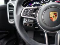 Porsche Cayenne (3) V6 3.0 E Hybrid - 1ère Main France - 895 €/mois - Révisé 08/2023 - Toit Pano, Roues AR Directrices, Susp. Pneumatique, Accès Confort, ... - Garant - <small></small> 91.900 € <small>TTC</small> - #22