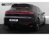 Porsche Cayenne 3.0 E-HYBRID NEW MODEL - 18 WAY SPORTZETELS PANODAK BOSE LUCHTVERING MATRIX - <small></small> 124.995 € <small>TTC</small> - #9