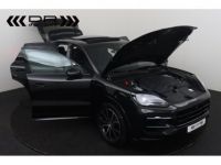 Porsche Cayenne 3.0 E-HYBRID NEW MODEL - 18 WAY SPORTZETELS PANODAK BOSE LUCHTVERING MATRIX - <small></small> 124.995 € <small>TTC</small> - #11