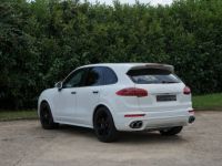 Porsche Cayenne 3.0 V6 416 Ch S E-Hybrid Ph. 2 - 615 €/mois - Origine France - Toit Pano - Susp. Pneumatique + PASM - BOSE - Attelage - Carnet PORSCHE - Gar. 12 Mois - <small></small> 42.750 € <small>TTC</small> - #3