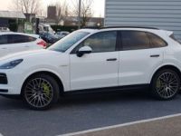 Porsche Cayenne 3.0 V6 E-HYBRID 462 CV TIPTRONIC  TOIT PANO MATRIX LED - <small></small> 72.990 € <small>TTC</small> - #22