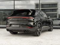 Porsche Cayenne 37Co2 Bose 14WAY Pano 22' SportPipes - <small></small> 119.900 € <small>TTC</small> - #3