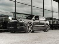 Porsche Cayenne 37Co2 Bose 14WAY Pano 22' SportPipes - <small></small> 119.900 € <small>TTC</small> - #23