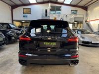 Porsche Cayenne 4.8 V8 570 ch Turbo S Tiptronic A - <small></small> 62.900 € <small>TTC</small> - #24