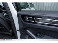 Porsche Cayenne Coupé 3.0i V6 - 304 - BVA Tiptronic S COUPE 2019 E-Hybrid PHASE 2 - <small></small> 89.900 € <small>TTC</small> - #40