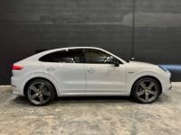 Porsche Cayenne Coupé 3.0l V6 462 ch e-hybrid Pack Sport Design 06/2020 - <small></small> 81.990 € <small>TTC</small> - #5