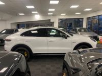 Porsche Cayenne COUPE 4.0 V8  E-HYBRID Turbo S - <small></small> 149.900 € <small>TTC</small> - #21