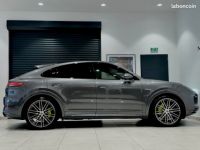 Porsche Cayenne COUPE E-HYBRID 3.0 V6 462 Ch PACK SPORTDESIGN JA22 TURBO CARBONE ACC MATRIX SIEGE 18 ATTELAGE APPROVED 12.2025 TOUTE OPTIONS - <small></small> 79.990 € <small>TTC</small> - #2