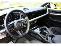 Porsche Cayenne Coupé E-Hybrid 470Ch | LLD 1990e-Mois Immat FR 30k Options - <small></small> 144.900 € <small>TTC</small> - #9