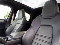 Porsche Cayenne Coupé E-Hybrid Édition platinium - <small></small> 83.300 € <small>TTC</small> - #16