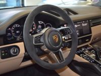 Porsche Cayenne COUPE E-Hybrid Pack Sport Design 5 places - <small></small> 85.000 € <small>TTC</small> - #19