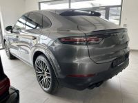 Porsche Cayenne Coupe E-Hybrid Pano/Chrono/Approved - <small></small> 78.900 € <small>TTC</small> - #2