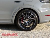 Porsche Cayenne Coupé Hybride 2024 - <small></small> 139.850 € <small>TTC</small> - #3