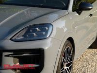 Porsche Cayenne Coupé Hybride 2024 - <small></small> 139.850 € <small>TTC</small> - #16