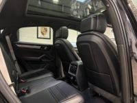 Porsche Cayenne Coupé III 3.0 V6 462 E-Hybrid 2022 PLATINUM EDITION + ATTELAGE A - <small></small> 94.990 € <small>TTC</small> - #23