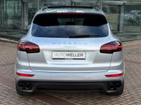 Porsche Cayenne DIESEL V6 3.0 262ch PLATINUM EDITION * ATTELAGE * TOIT PANO * SPORT CHRONO * GARANTIE 12 MOIS - <small></small> 55.880 € <small></small> - #4