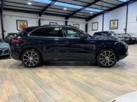 Porsche Cayenne E-HYBRID 3.0 V6 462CV APPROVED Yzz - <small></small> 74.990 € <small>TTC</small> - #3