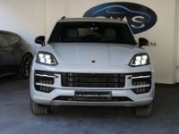 Porsche Cayenne E-Hybrid 3.0 V6 470 Ch - <small>A partir de </small>1.990 EUR <small>/ mois</small> - #2