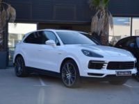 Porsche Cayenne E-hybrid 462 CV Toit ouvrant BOSE Soft Close Attelage  - <small></small> 65.000 € <small>TTC</small> - #1