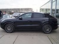 Porsche Cayenne E-Hybrid Coupé PANO BOSE ACC - <small></small> 79.850 € <small>TTC</small> - #2