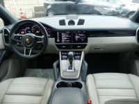 Porsche Cayenne E-Hybrid/PANO/KAM/LED/22'' - <small></small> 71.800 € <small>TTC</small> - #15