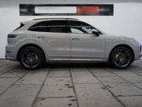 Porsche Cayenne E-Hybrid*SportDesign*AHK*MATRIX* - <small></small> 74.900 € <small>TTC</small> - #3